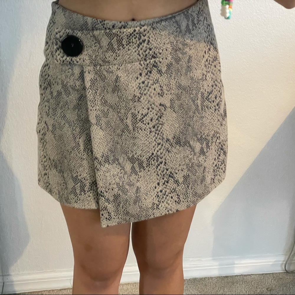 Zara skort